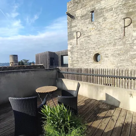Duplex Avec Piscine A 5 Min D'uzes *