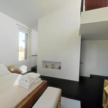 Duplex Avec Piscine A 5 Min D'uzes Villa