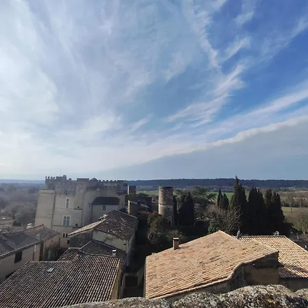 La Tour Sarrazine A 5 Min D'uzes Willa