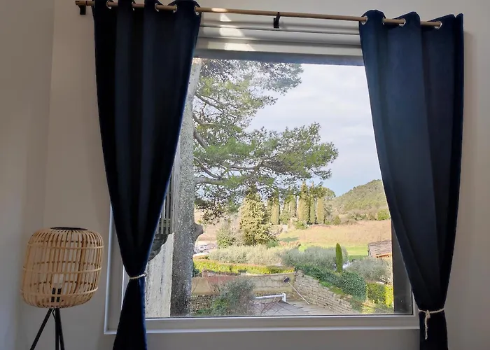 La Maison Joyeuse A 5 Minutes D'uzes *