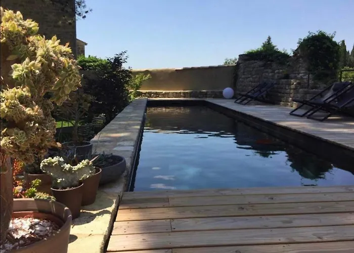 La Maison Joyeuse A 5 Minutes D'uzes * Montaren-et-Saint-Médiers